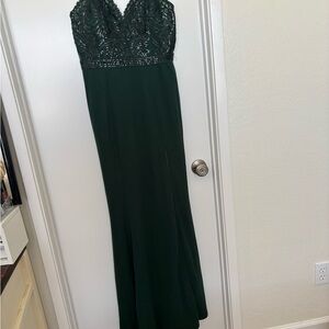 Deep Emerald Green Beaded Maxi Dress with V-Neck